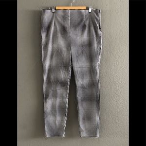 High waisted black and white pants. NWOT